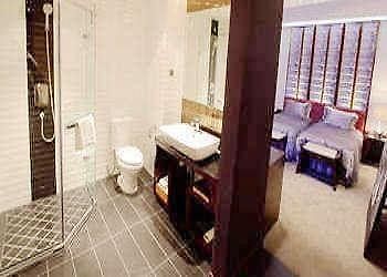Latin Hotel - Guiyang Ґуйян Екстер'єр фото